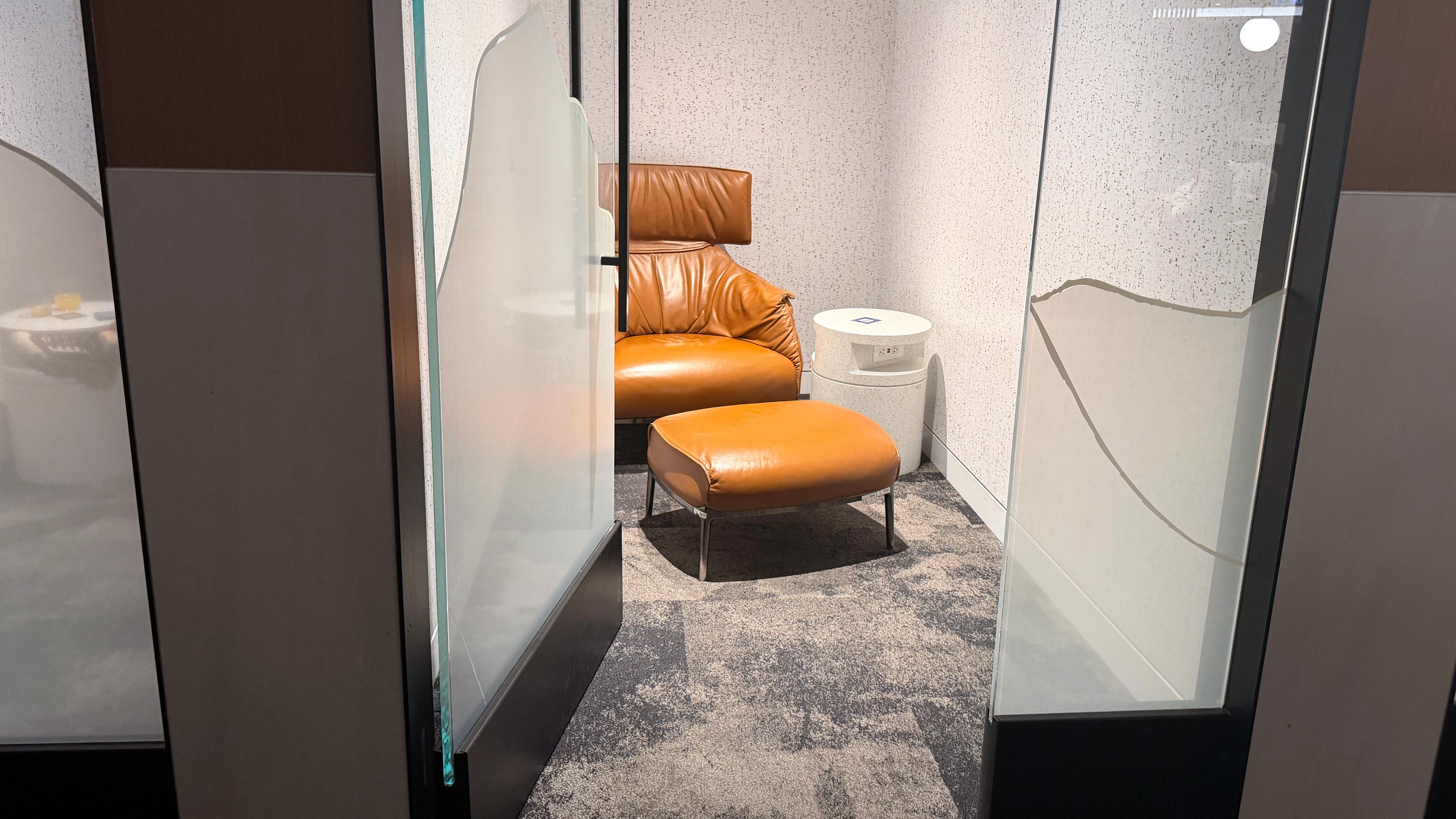 Lounge Lizard — Sometimes I'm Super Adventure Guy. Sometimes I'm Wait And See Then Do Things Nervously Guy, standing outside a lounge door for two years because nobody told me the rules.